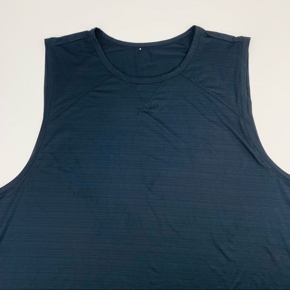 Fabletics Muscle Tank Vertical Logo Back Neck Lightweight Black - Picture 3 of 11